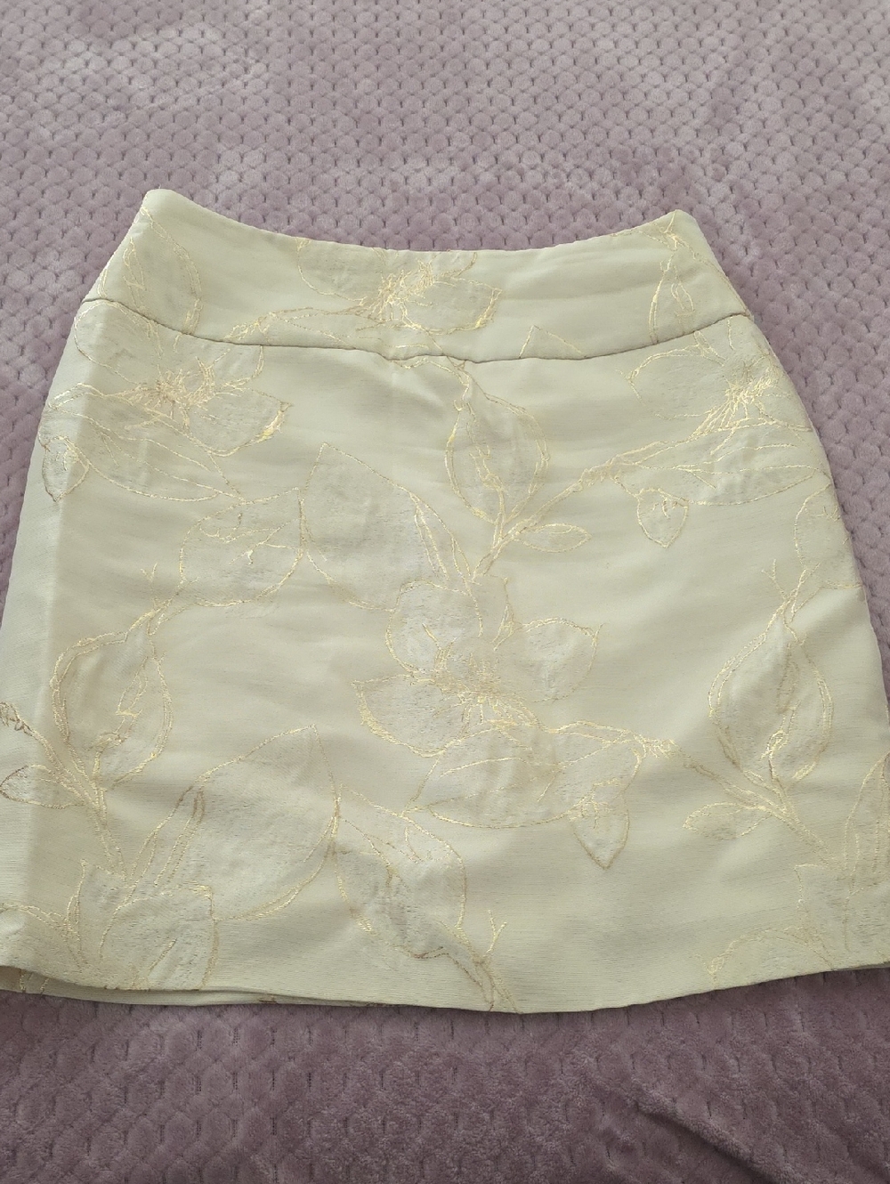 Tahari Cream Skirt with Gold Floral Jacquard